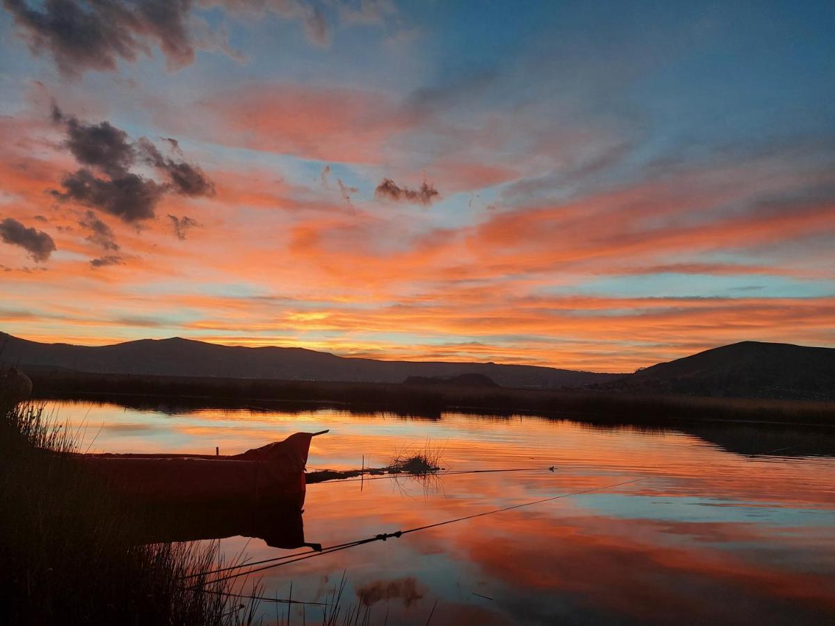 Uros Lodge Peru Puno Ngoại thất bức ảnh